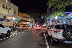 Moradores reclamam som alto e sexo em rua de cidade do Paraná | Reprodução